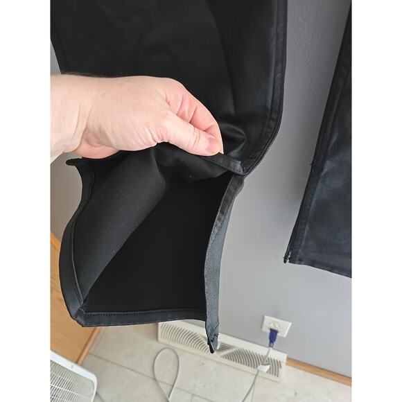 NWT Abercrombie & Fitch Black Slim Straight High Rise Jeans Womans Size 35/20 - Picture 3 of 7